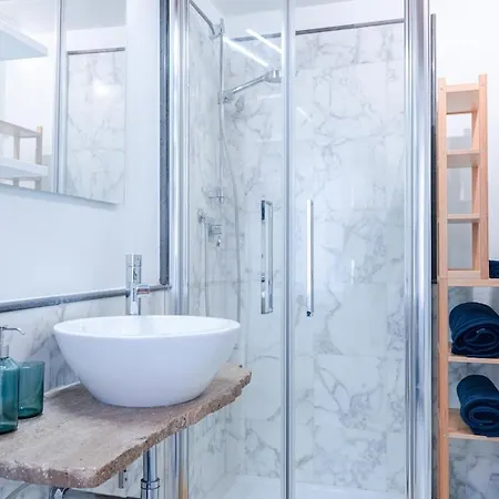 La Reggia - 5min From The Sea & Bike Apartment *