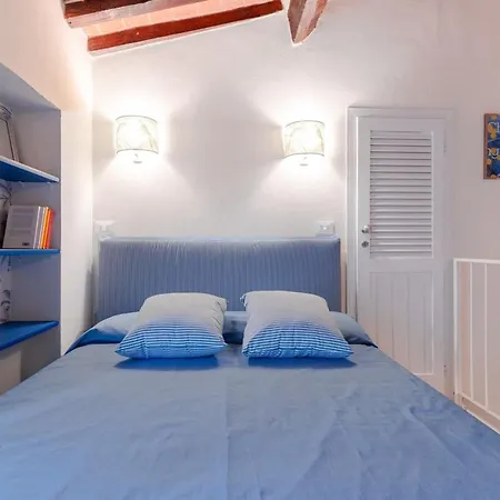 La Reggia - 5min From The Sea & Bike